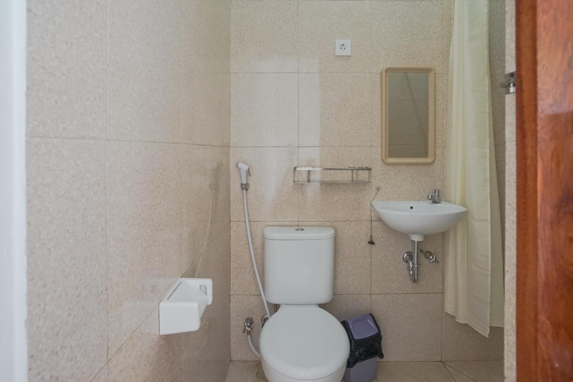 Отель Rumah Kecil Sanur Экстерьер фото